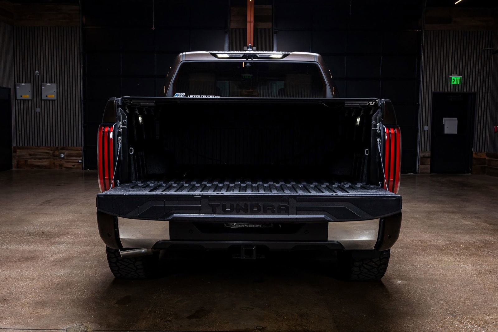 Used 2024 Toyota Tundra 1794 Edition image 9