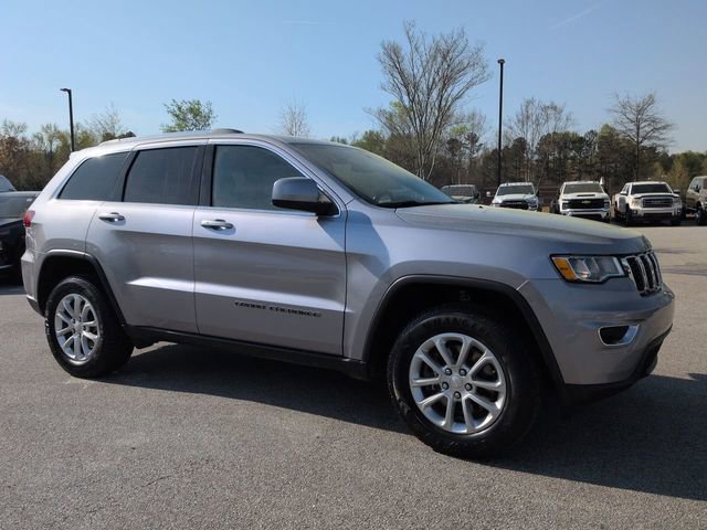 Certified 2021 Jeep Grand Cherokee Laredo w/ Security & Convenience Group image 2