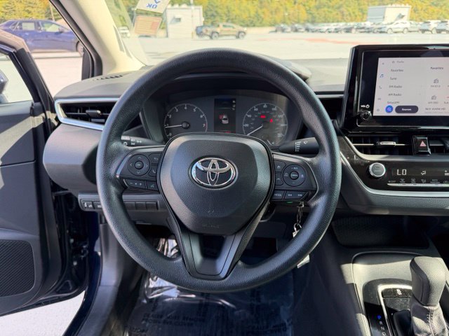 Used 2024 Toyota Corolla LE FWD image 13