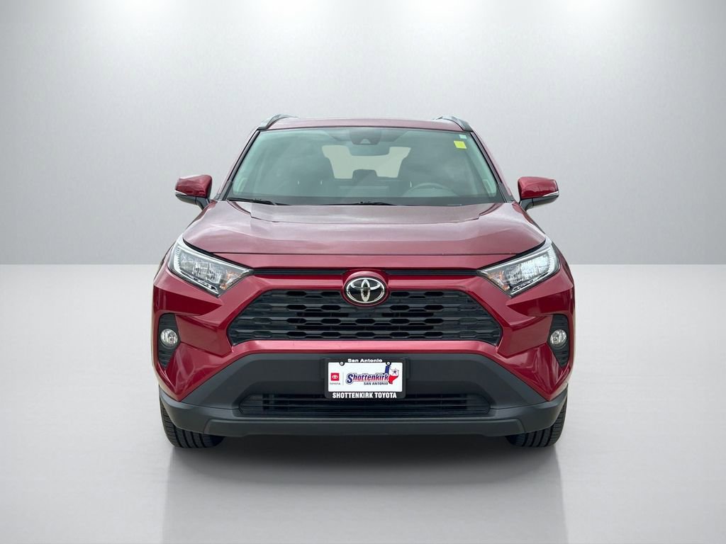 Used 2020 Toyota RAV4 XLE Premium FWD video 2