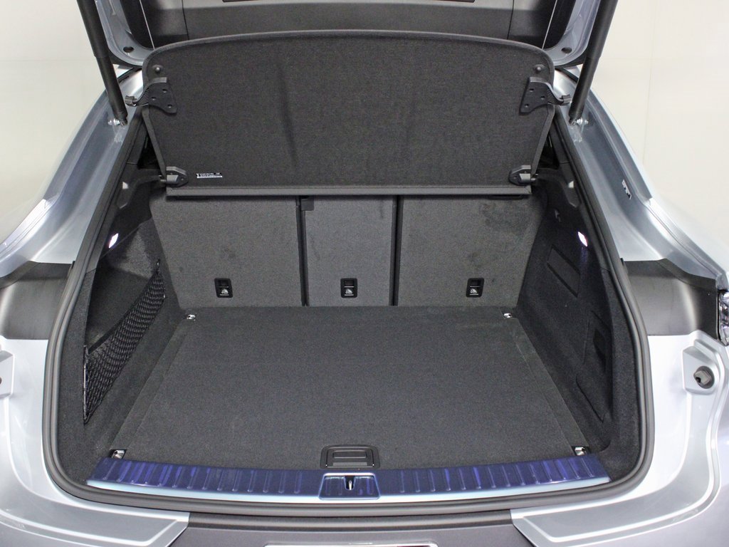 Certified 2025 Porsche Cayenne Coupe image 14