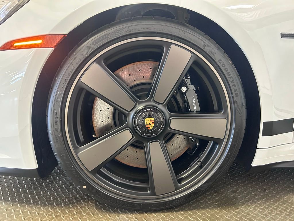 New 2026 Porsche 911 GTS RWD image 44