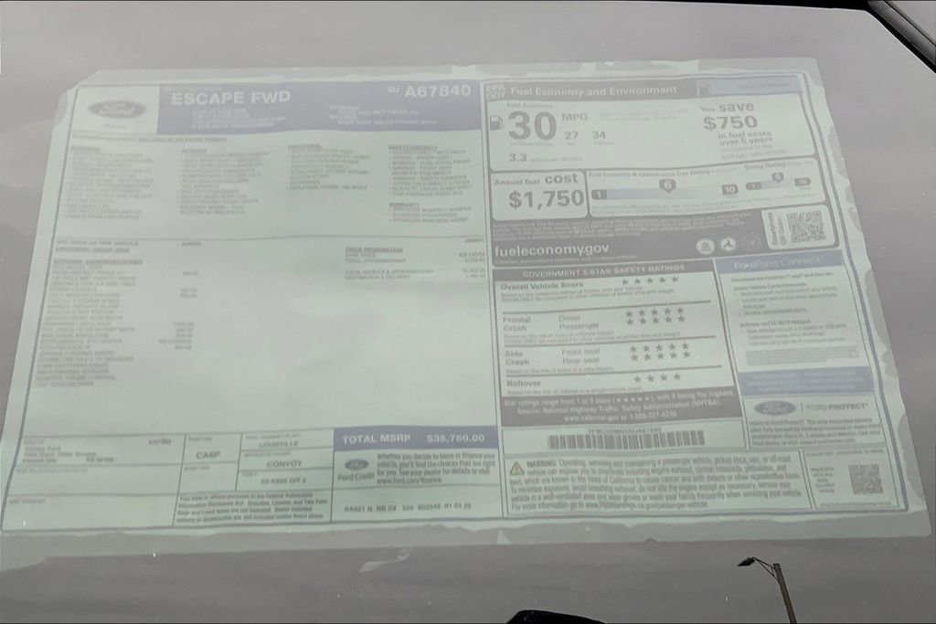 New 2025 Ford Escape ST-Line w/ Tech Pack #1 FWD image 14