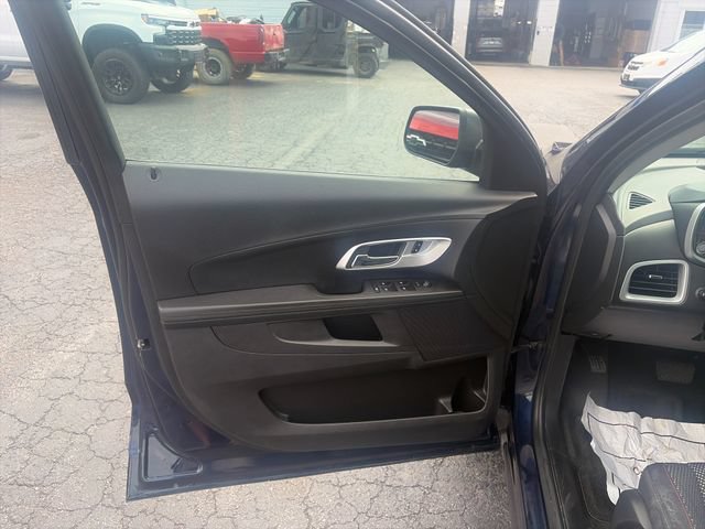 Used 2017 Chevrolet Equinox LS FWD image 10