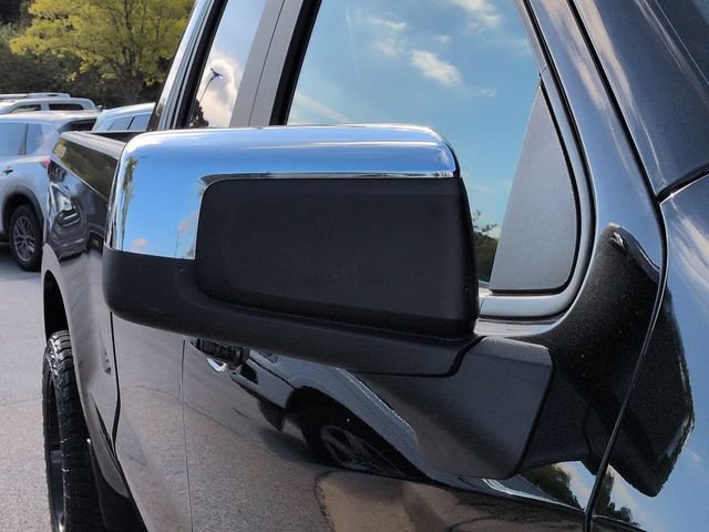 Used 2020 Chevrolet Silverado 1500 LT AWD/4WD image 11