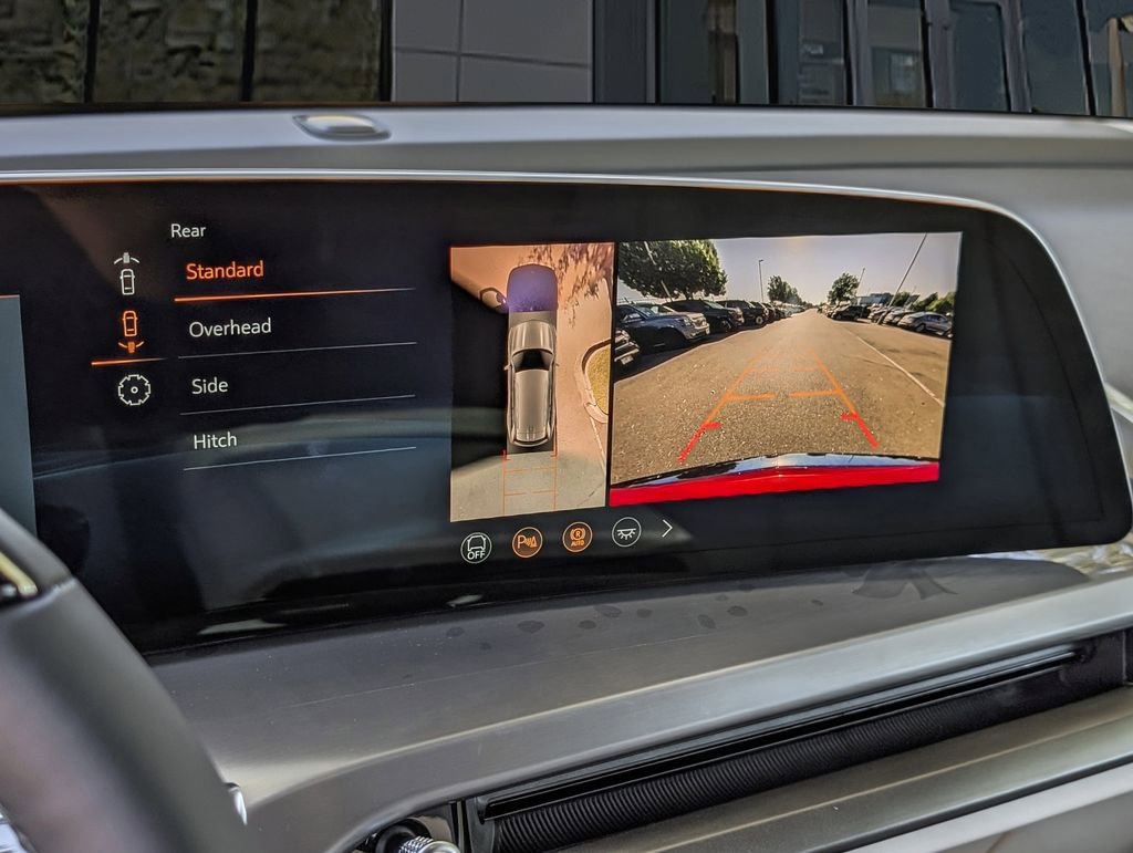 New 2026 Cadillac Vistiq Sport AWD/4WD image 30