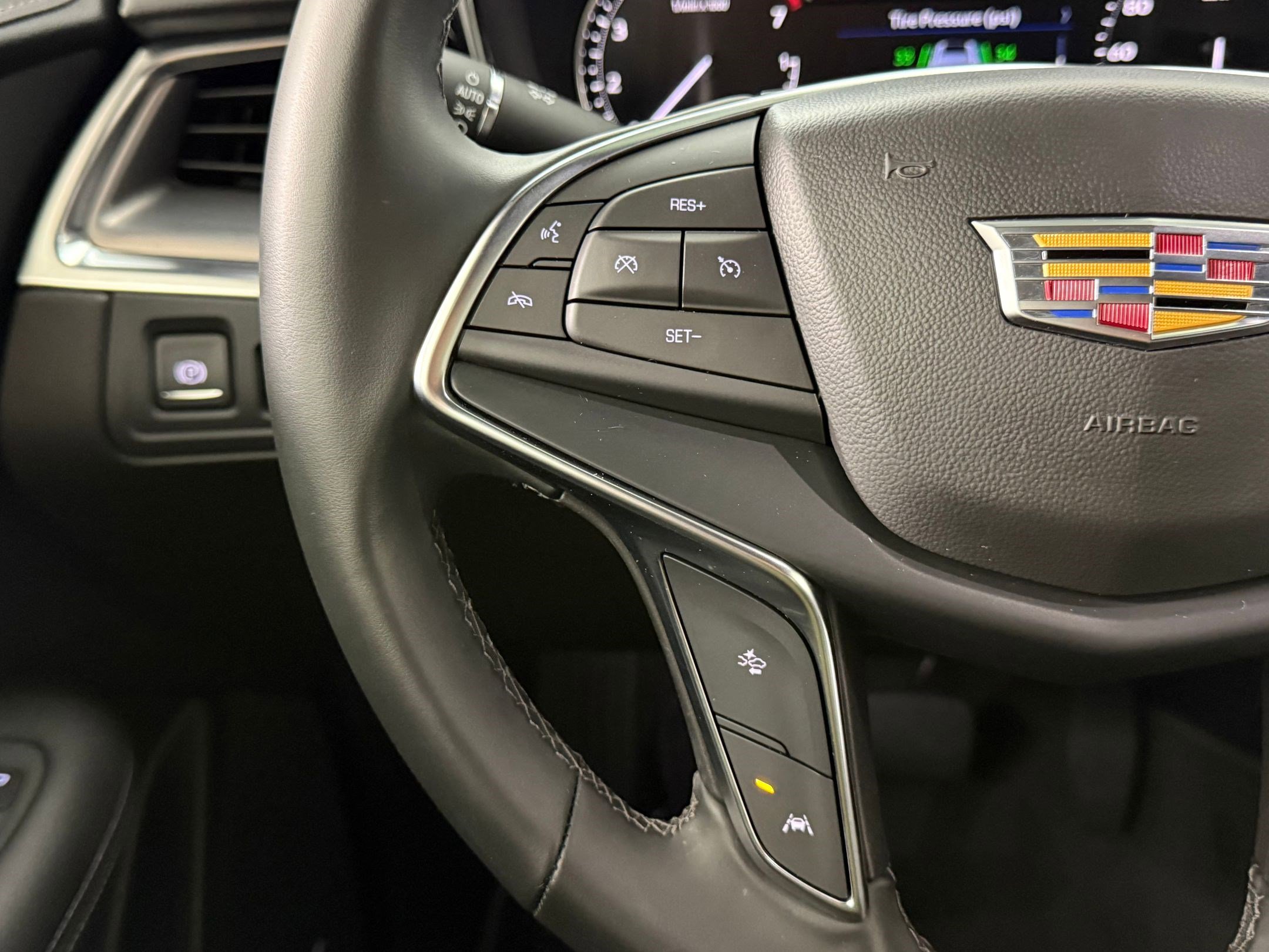 Used 2024 Cadillac XT5 Luxury image 18