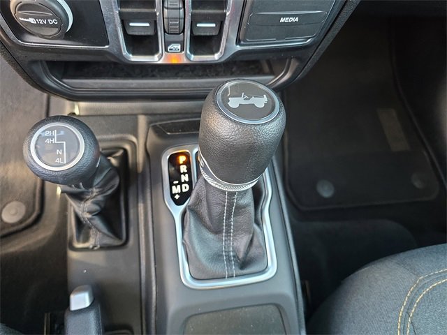 Used 2025 Jeep Wrangler Sahara image 20