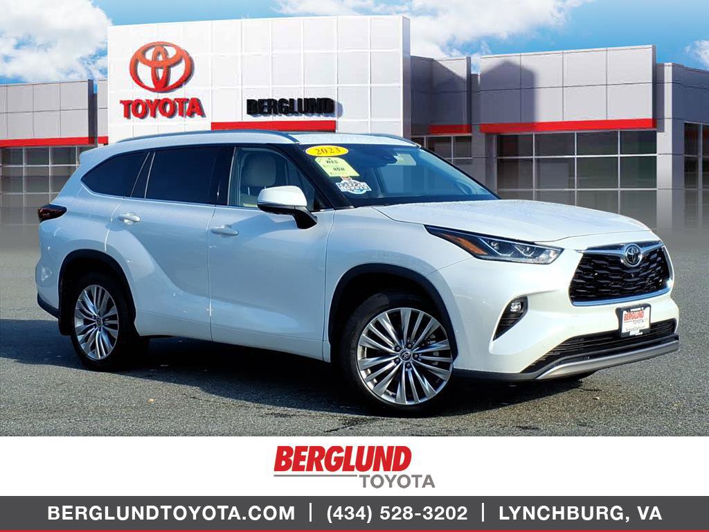 Used 2023 Toyota Highlander Platinum AWD/4WD image 1