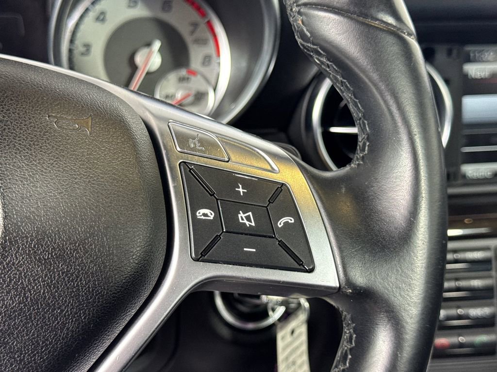 Used 2014 Mercedes-Benz SLK 250 image 19