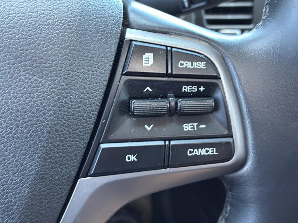 Used 2017 Hyundai Elantra Value Edition image 37
