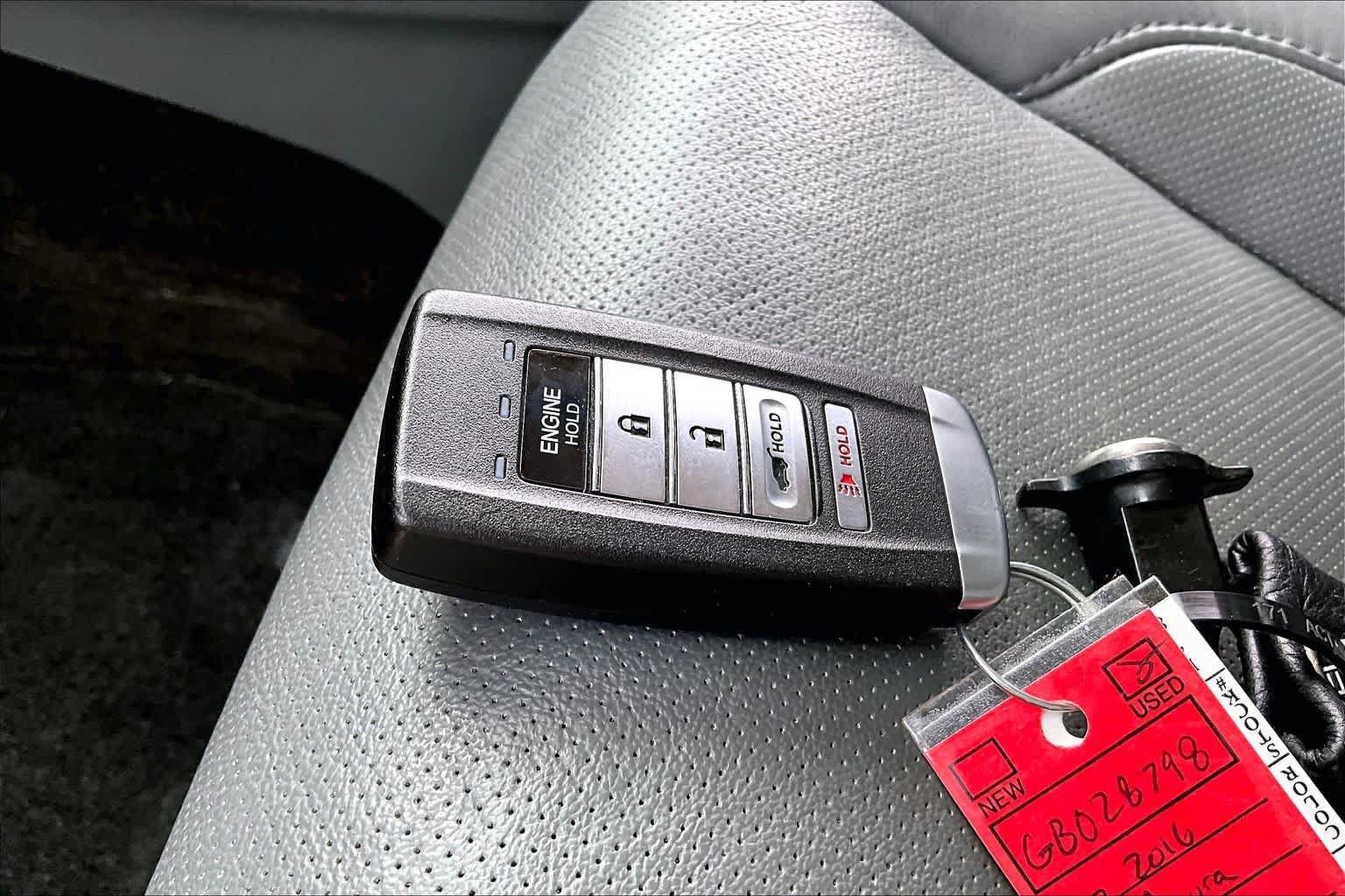 Used 2016 Acura MDX SH-AWD image 15