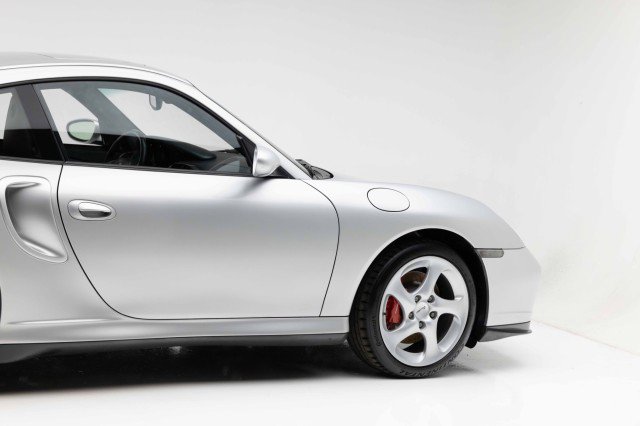 Used 2002 Porsche 911 Turbo image 35