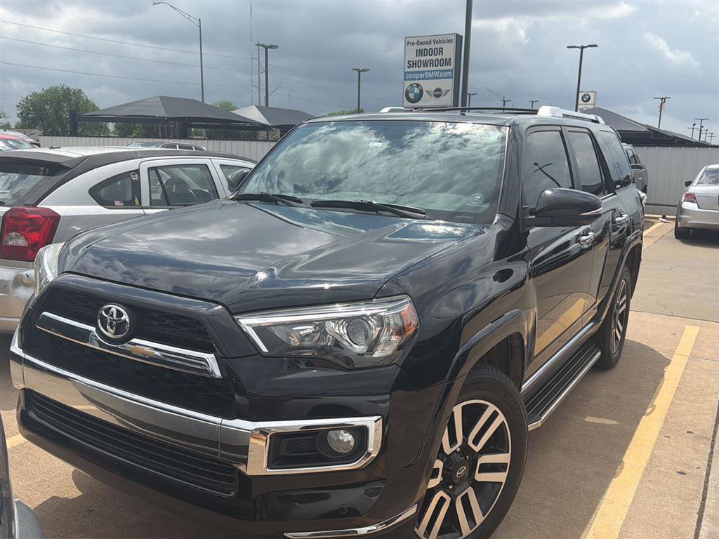 Used 2015 Toyota 4Runner Limited image 2