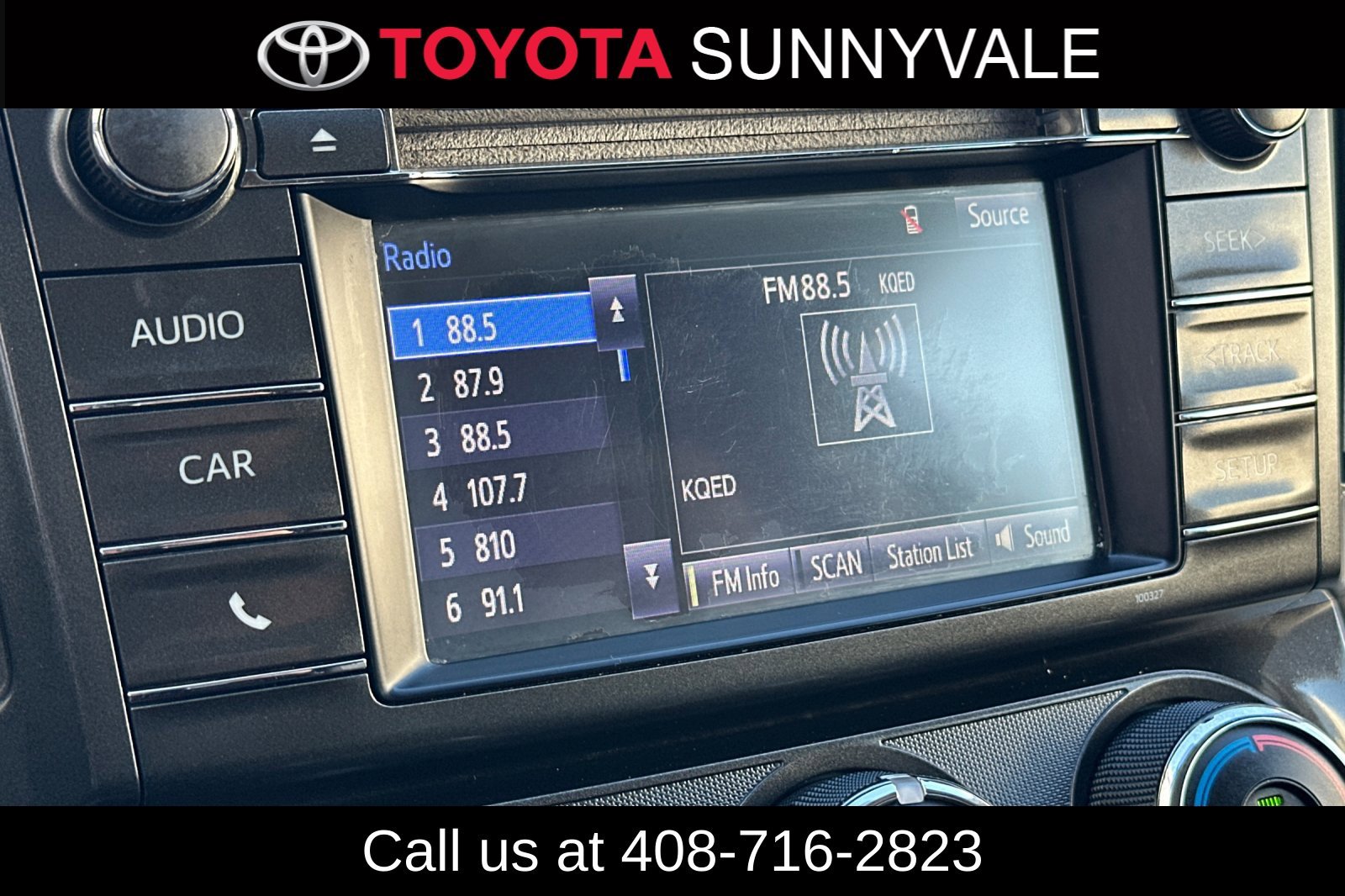 Used 2015 Toyota RAV4 LE FWD image 22