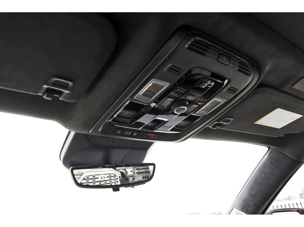 Used 2026 Cadillac Escalade ESV Platinum Luxury w/ LPO, Floor Liner Package AWD/4WD image 22