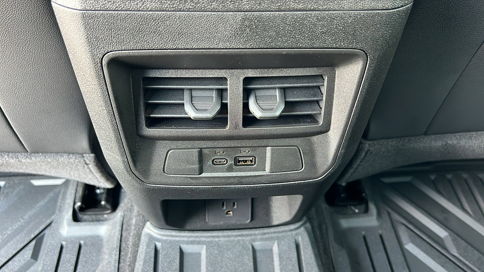 New 2026 Chevrolet Colorado Z71 image 16