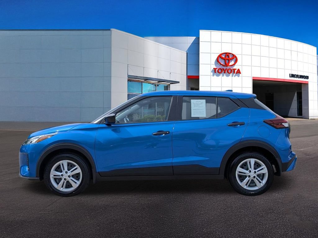 Used 2025 Nissan Kicks Play S FWD image 13