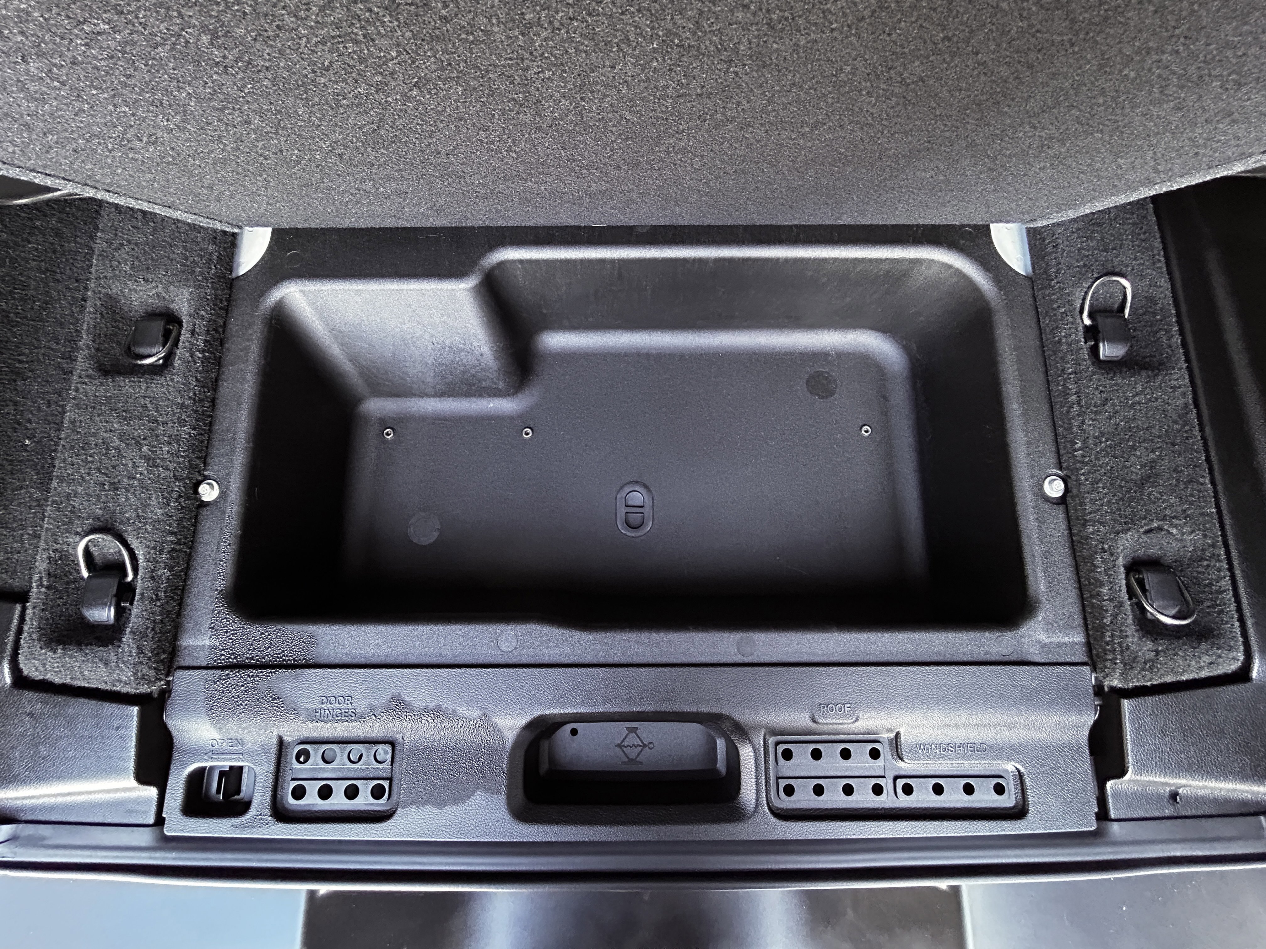 Certified 2023 Jeep Wrangler Sahara w/ Cold Weather Group AWD/4WD image 13