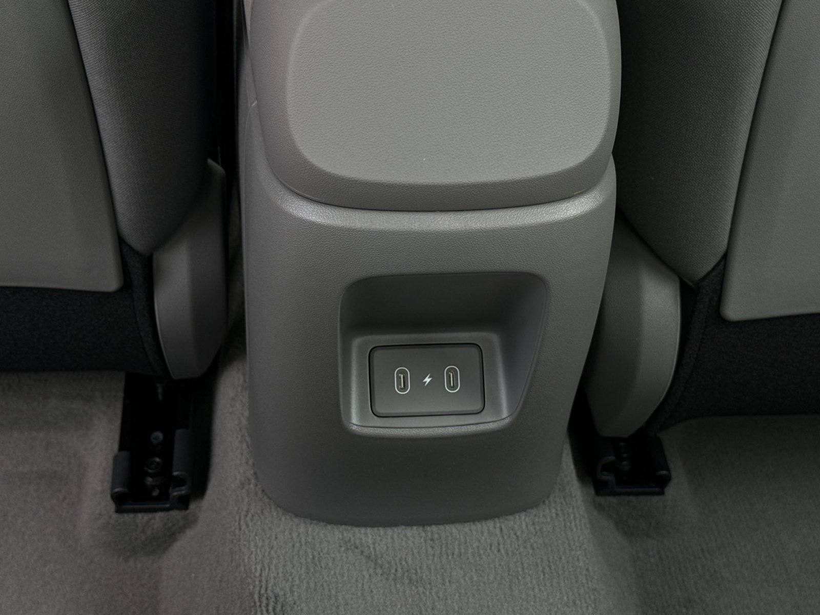 New 2026 Hyundai Elantra SE FWD image 24