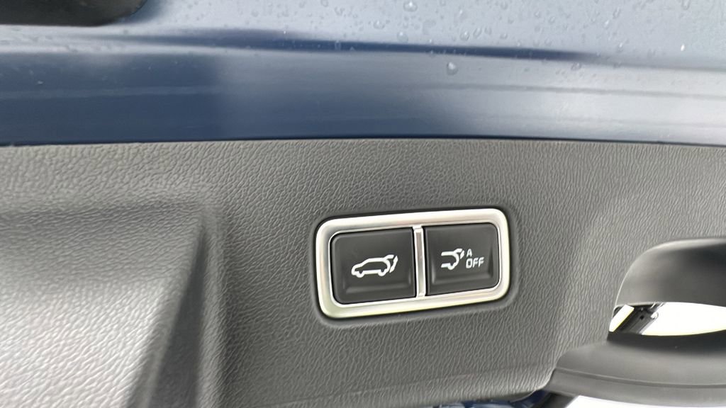 New 2025 Kia Sorento SX image 17