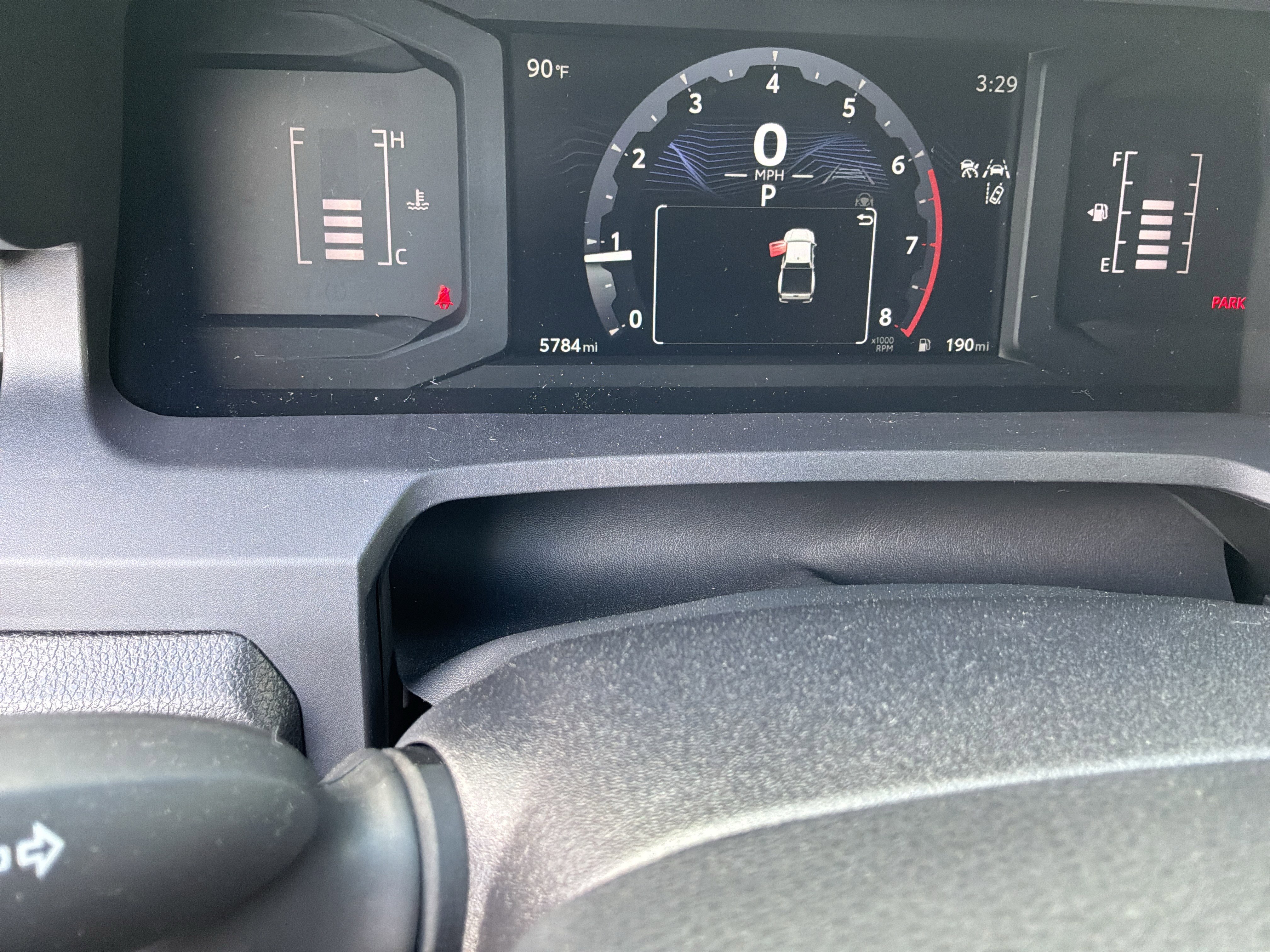 Used 2025 Toyota Tacoma SR5 AWD/4WD image 22