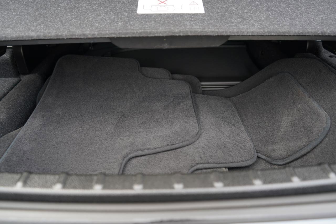 Used 2020 BMW M4 Convertible w/ Executive Package image 49