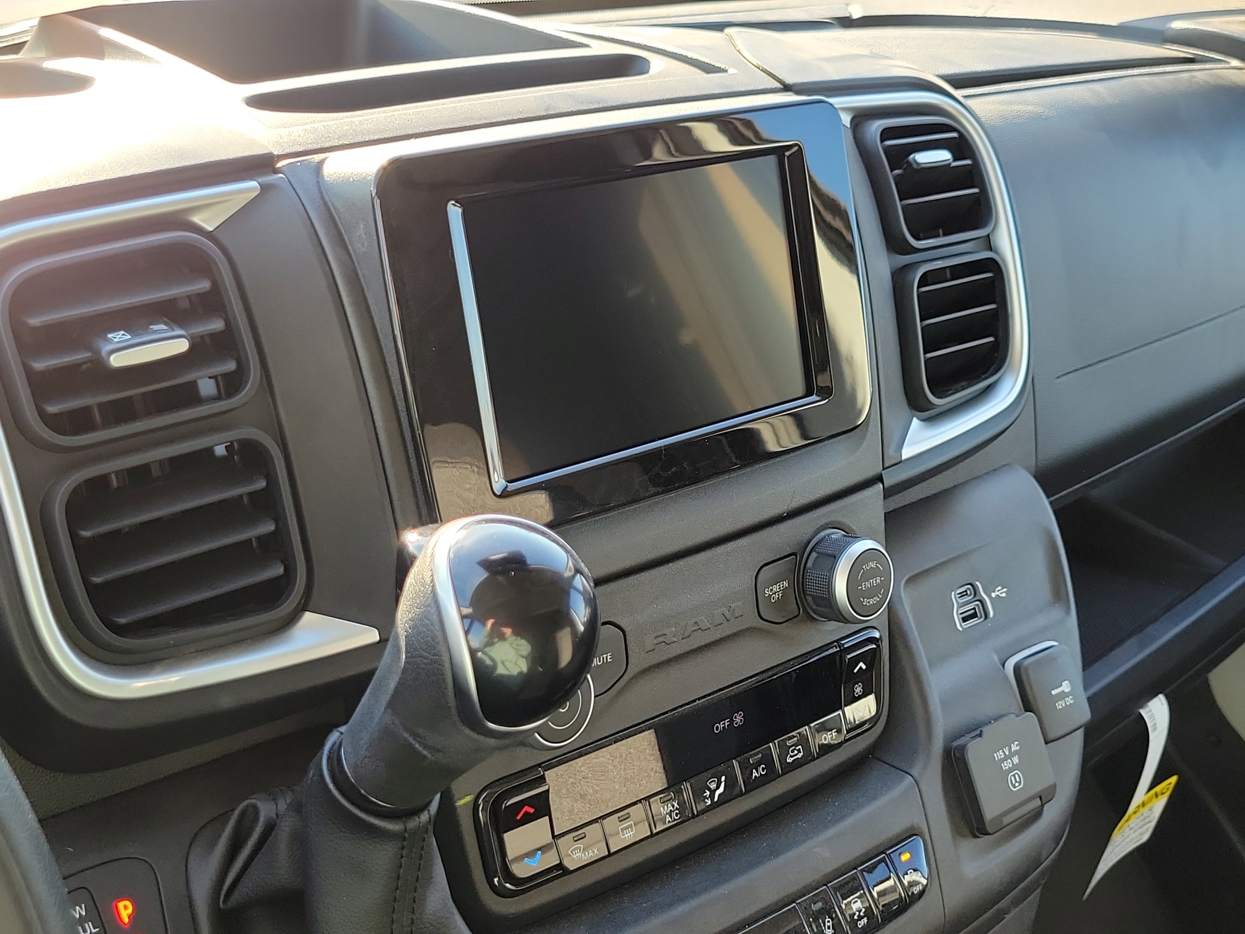 Used 2025 RAM ProMaster 3500 w/ Quick Order Package 22G SLT image 13