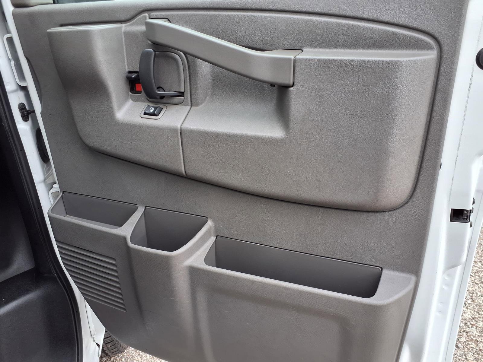 Used 2021 Chevrolet Express 3500 Work Van w/ Power Convenience Package image 22