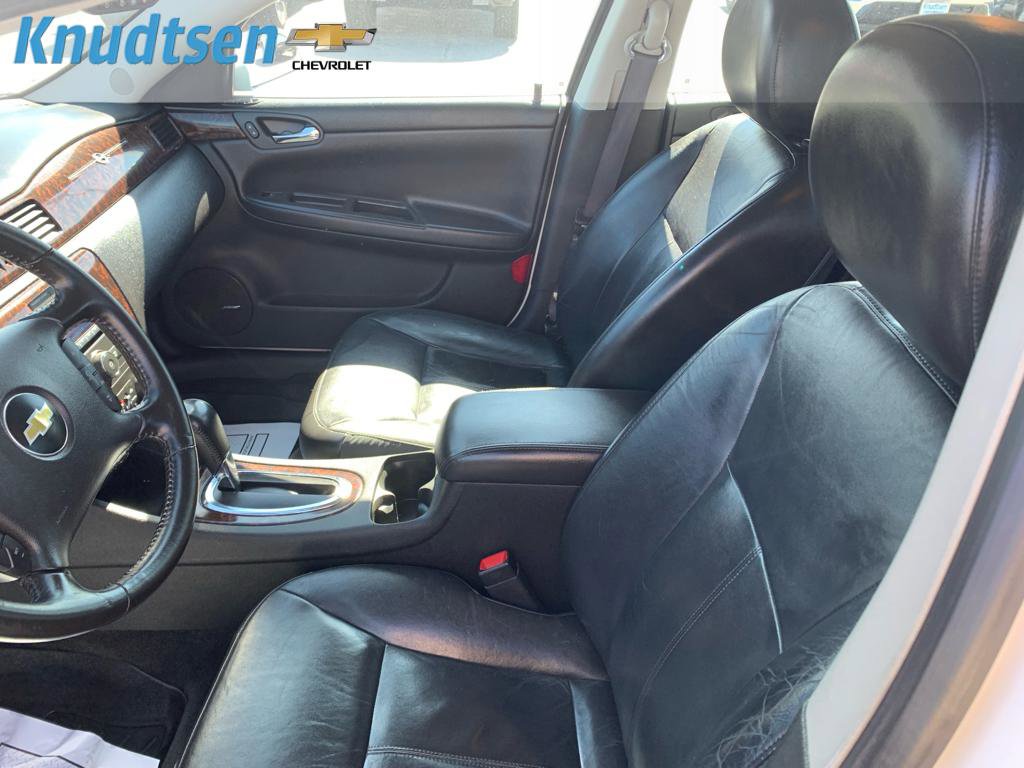 Used 2012 Chevrolet Impala LTZ image 17