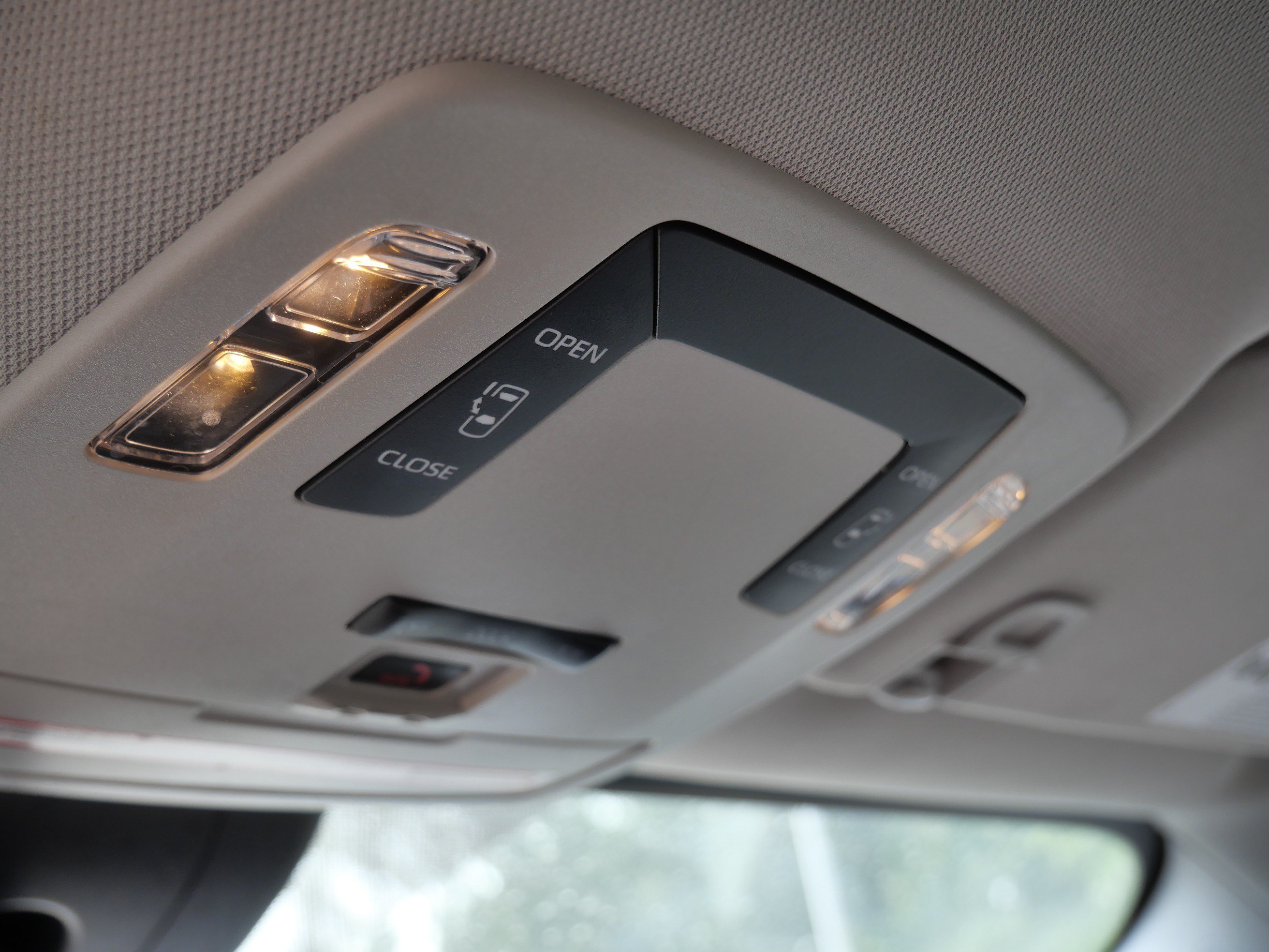 Certified 2021 Toyota Sienna LE AWD/4WD image 32