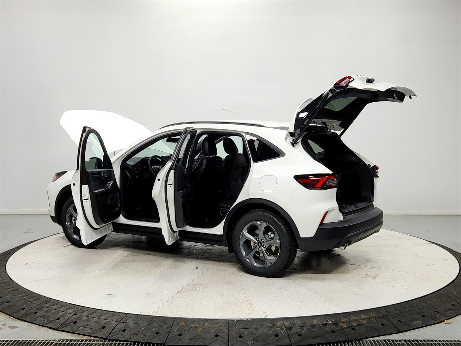 New 2026 Ford Escape ST-Line w/ Tech Pack #1 image 13