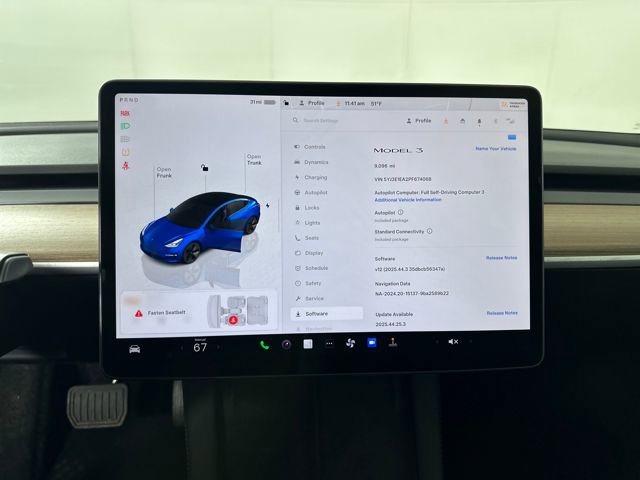 Used 2023 Tesla Model 3 Standard Range image 21