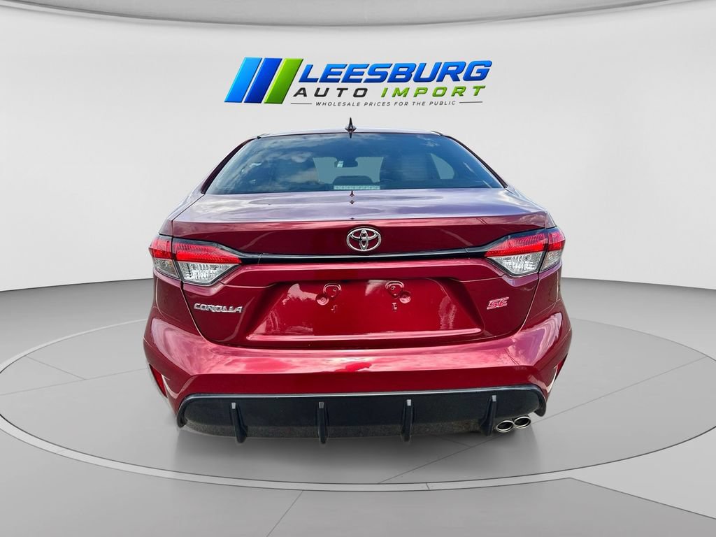 Used 2025 Toyota Corolla SE w/ Convenience Package FWD image 8