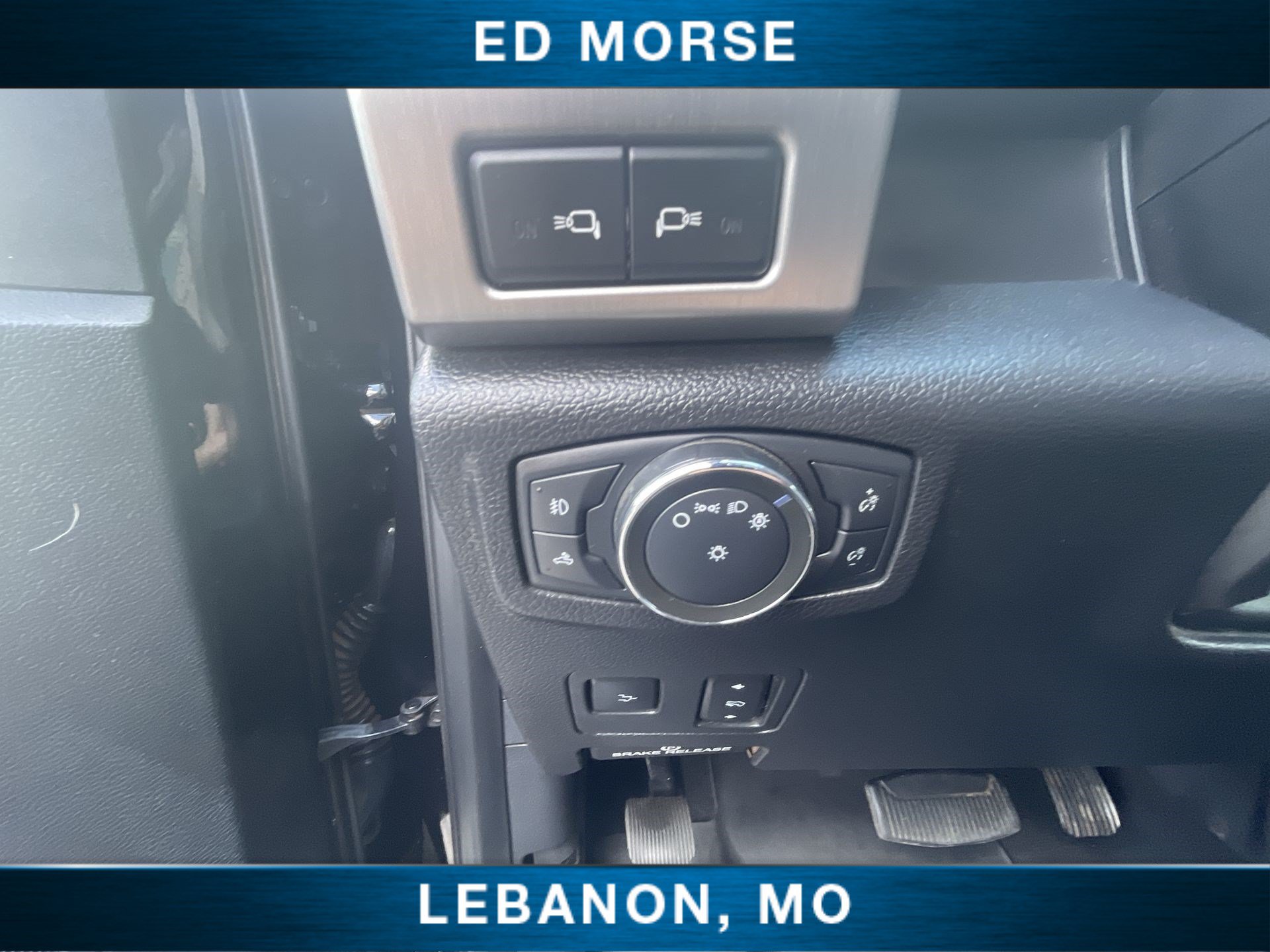 Certified 2021 Ford F350 Platinum w/ FX4 Off-Road Package AWD/4WD image 18