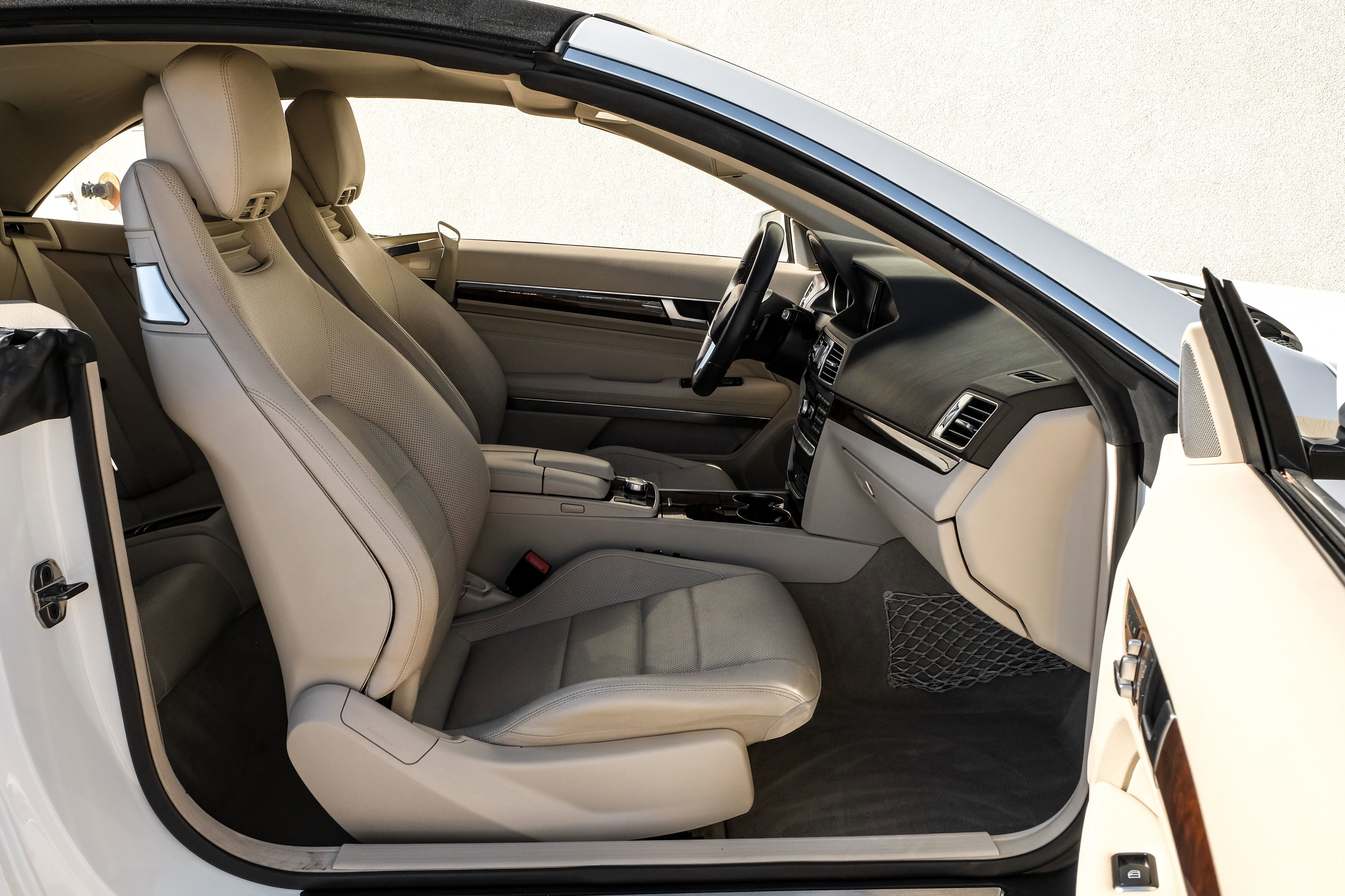 Used 2014 Mercedes-Benz E 550 Cabriolet w/ Premium 1 Package image 27