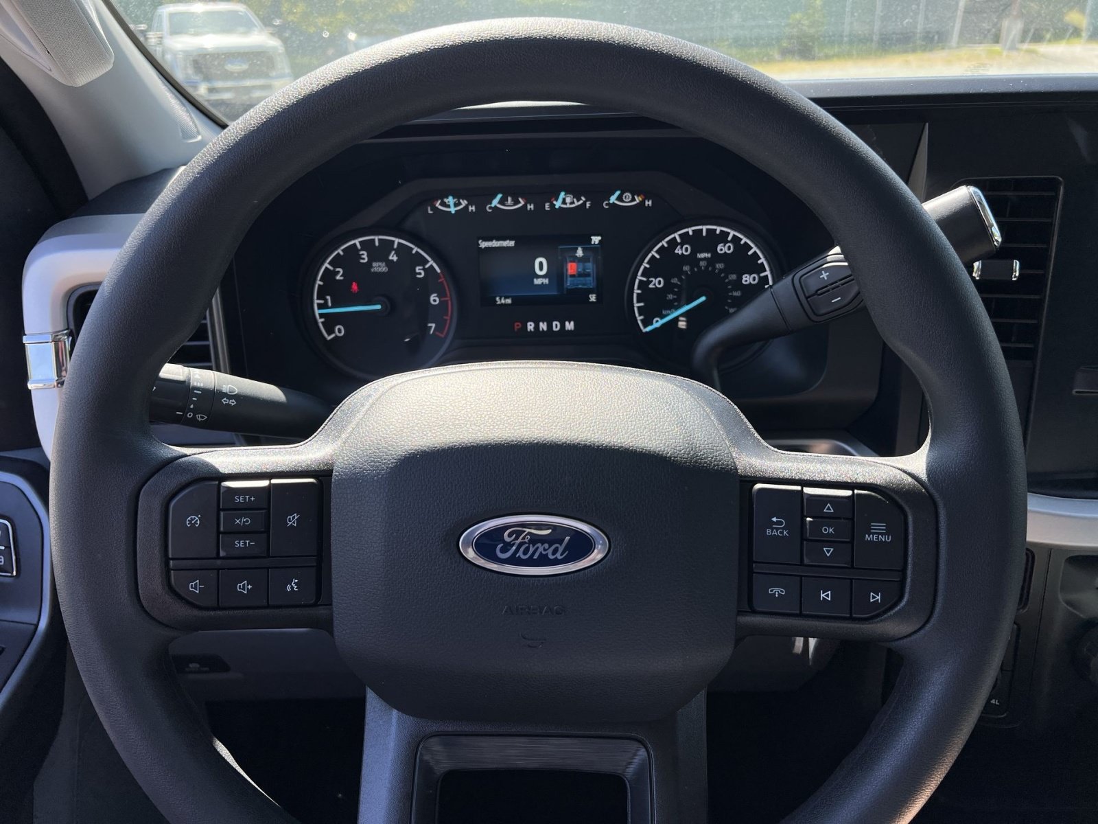 New 2026 Ford F250 XLT w/ FX4 Off-Road Package AWD/4WD image 16