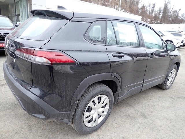 New 2026 Toyota Corolla Cross L image 3