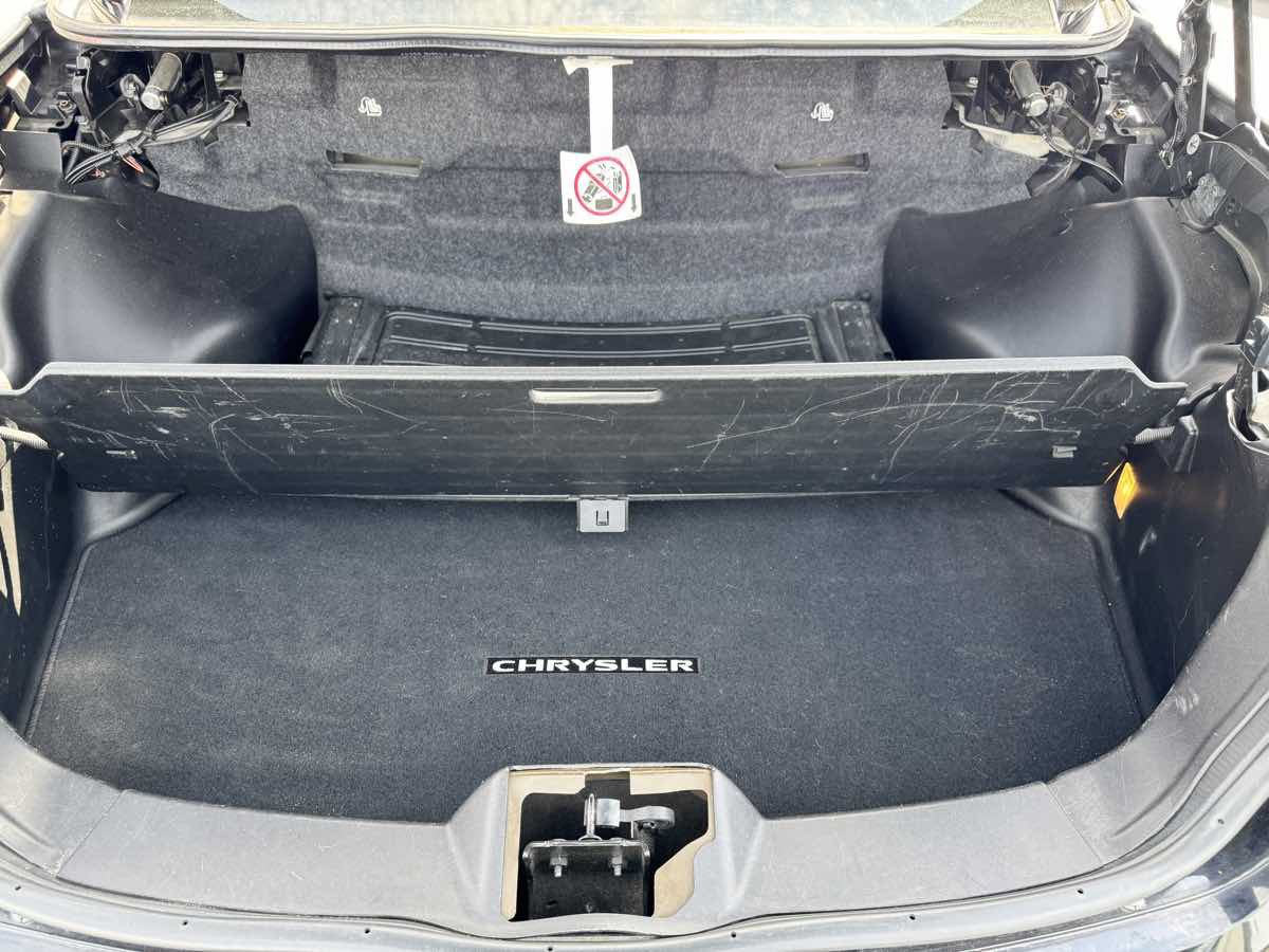 Used 2013 Chrysler 200 Limited FWD image 23