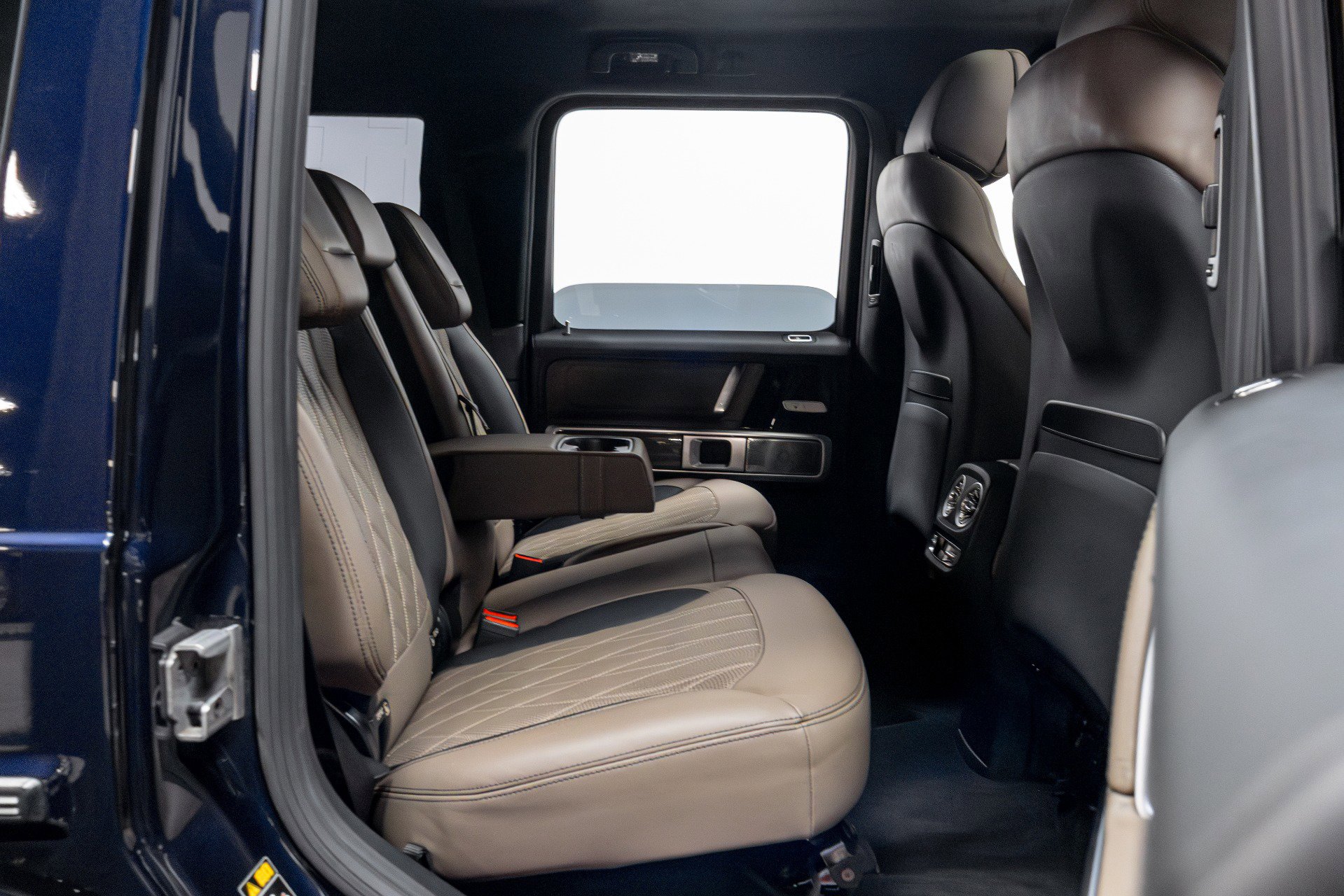 Used 2020 Mercedes-Benz G 550 image 24