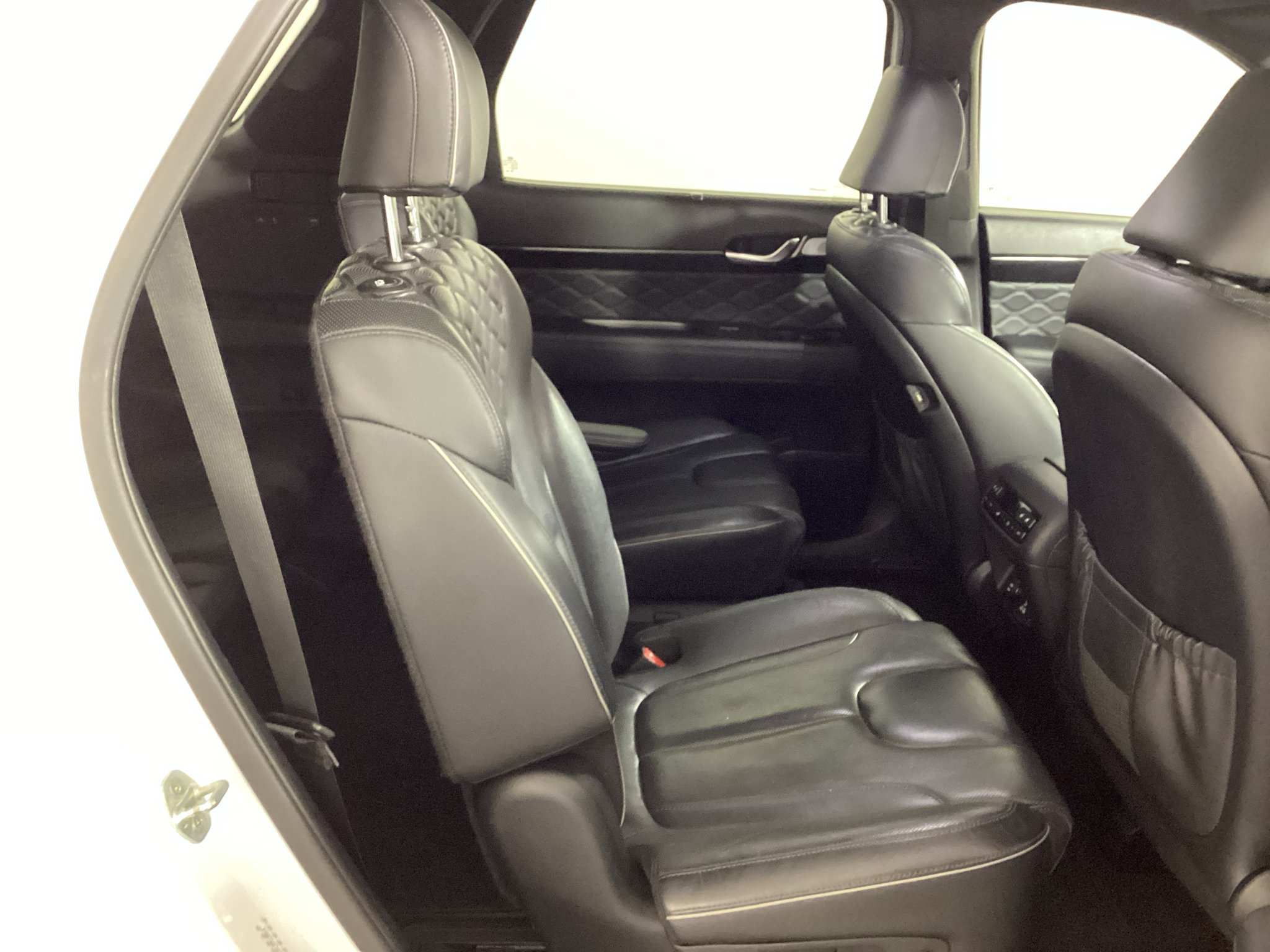 Used 2021 Hyundai Palisade Calligraphy w/ Cargo Package AWD/4WD image 11