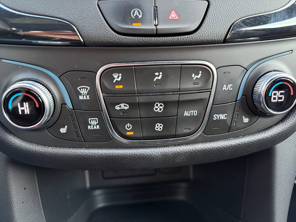 Used 2022 Chevrolet Equinox RS image 20