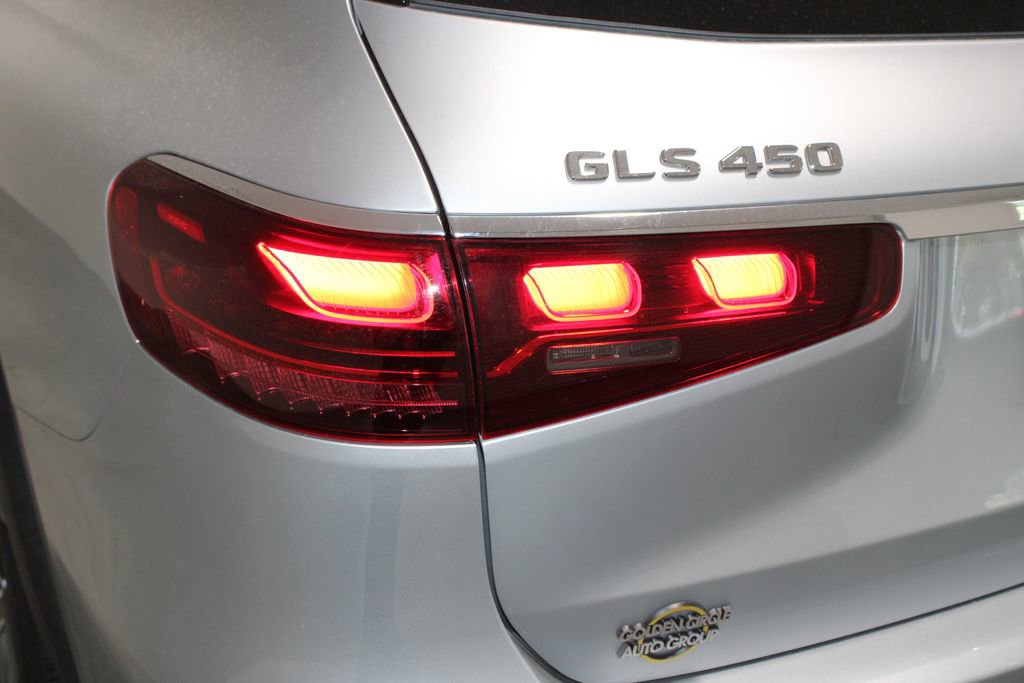 Used 2025 Mercedes-Benz GLS 450 4MATIC image 58