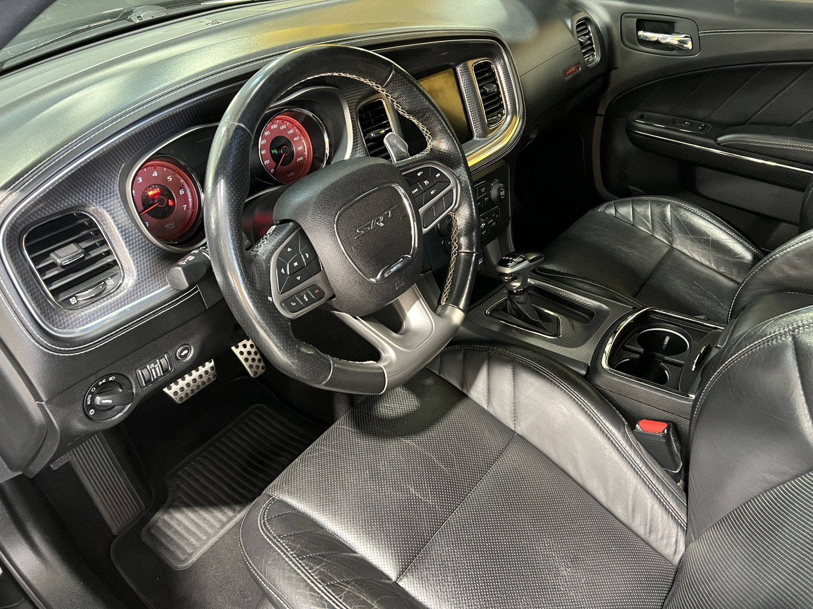 Used 2020 Dodge Charger SRT Hellcat RWD image 14