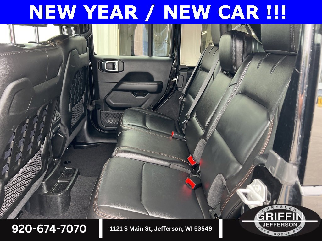 Used 2021 Jeep Wrangler Unlimited Rubicon w/ Trailer Tow Package image 16