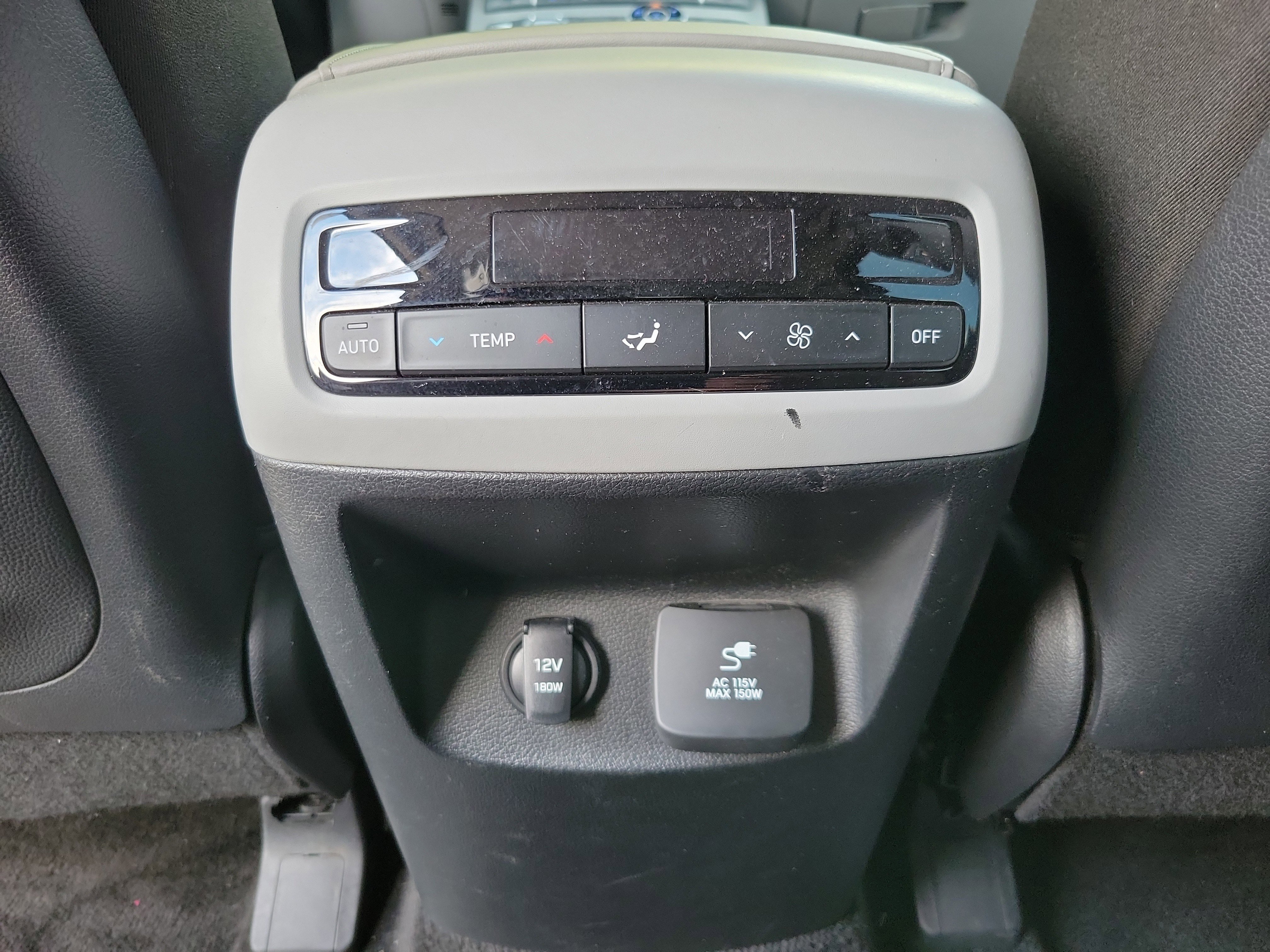 Used 2021 Hyundai Palisade SEL w/ Convenience Package image 12