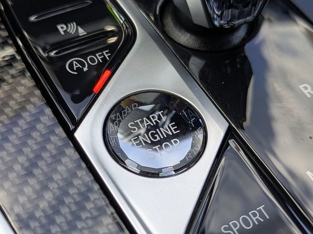 Used 2023 BMW X6 M50i w/ Executive Package image 33