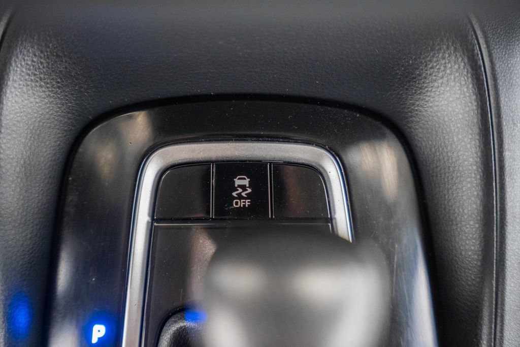 Used 2023 Toyota Corolla LE FWD image 23