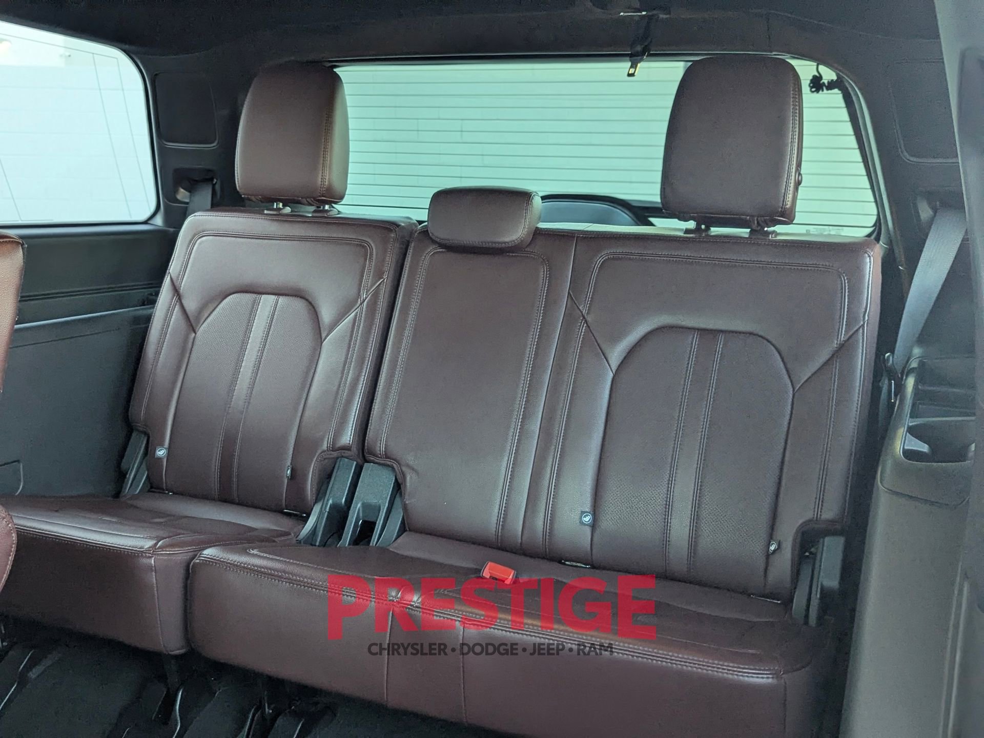 Used 2024 Ford Expedition Limited RWD image 33