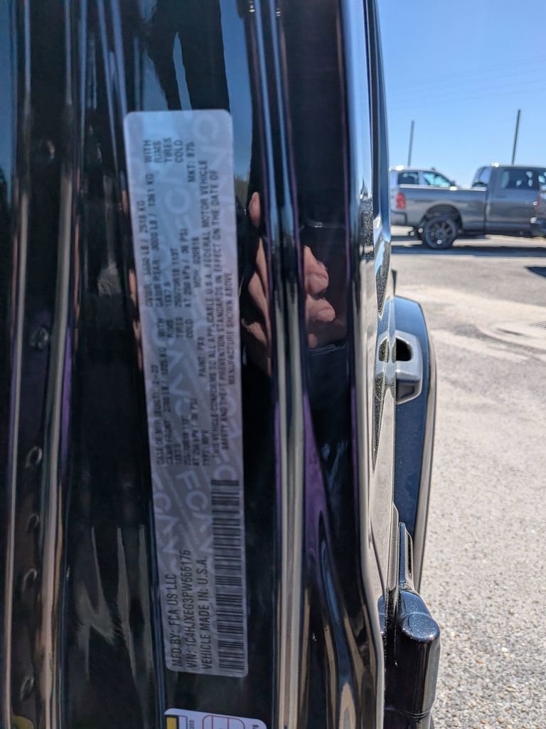 Used 2023 Jeep Wrangler Altitude image 34